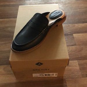 Black Slide on Sperrys
